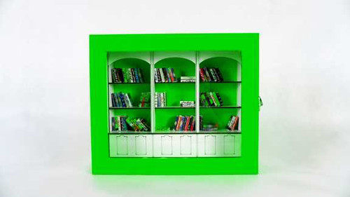 کتابخونه مینیاتوری سبز