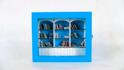 کتابخونه مینیاتوری آبی